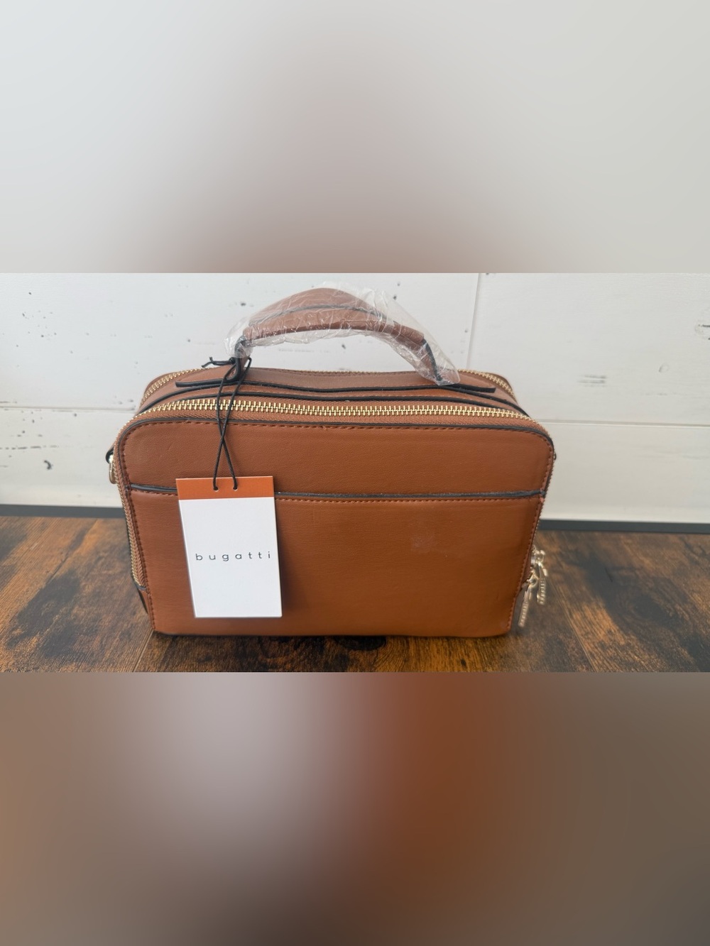 Bugatti Tan Structured Crossbody Satchel - Double Zip Classic - Everyday Chic